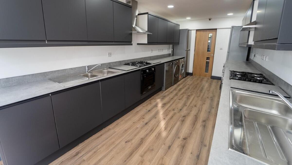Free Parking Cosy Studios Close To City And Qe And Uob! Birmingham Dış mekan fotoğraf